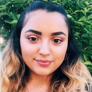 Meet your Posher, Yazmin